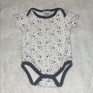 (3 for $10) gender Neutral bodysuit